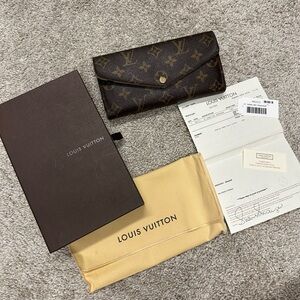 Louis Vuitton Sarah Monogram Wallet